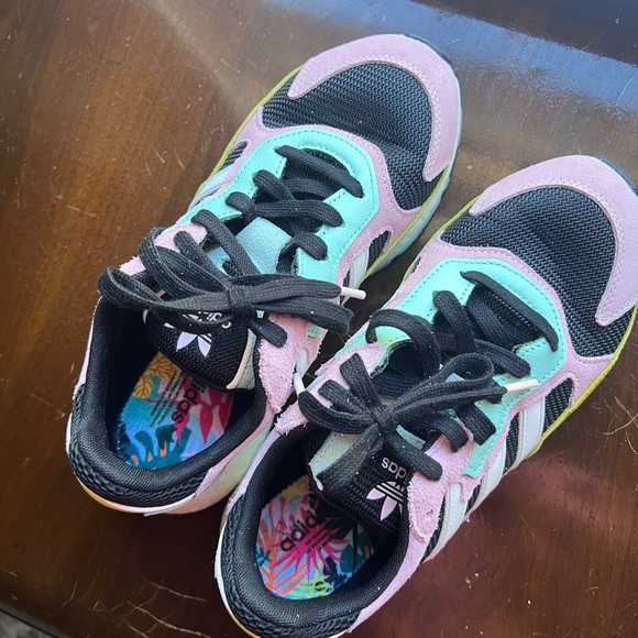 Women's ADIDAS Originals TRESC RUN Boost RUNNING Athletic SNEAKERS Size 7 - Picture 5 of 8